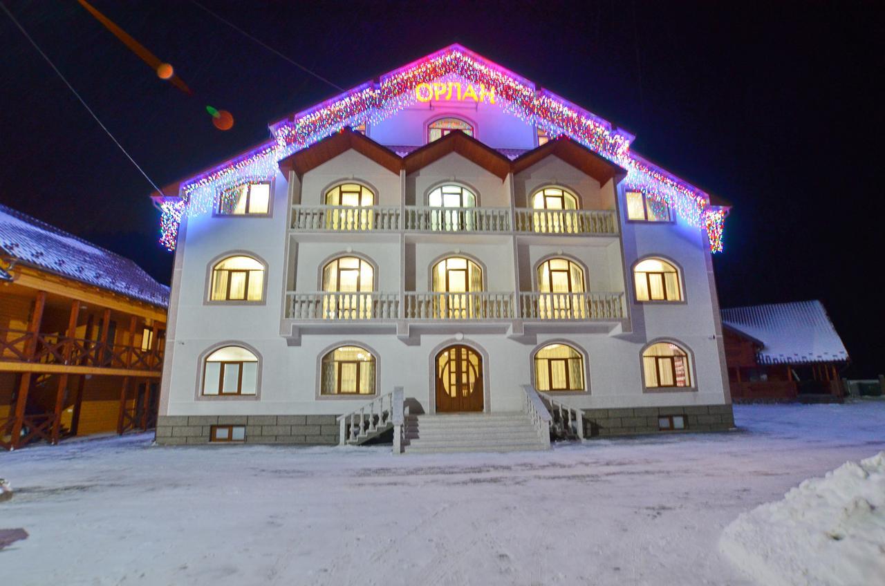 Apart-hotel ORLAN Mykulychyn Buitenkant foto