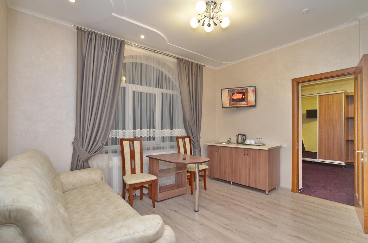 Apart-hotel ORLAN Mykulychyn Buitenkant foto