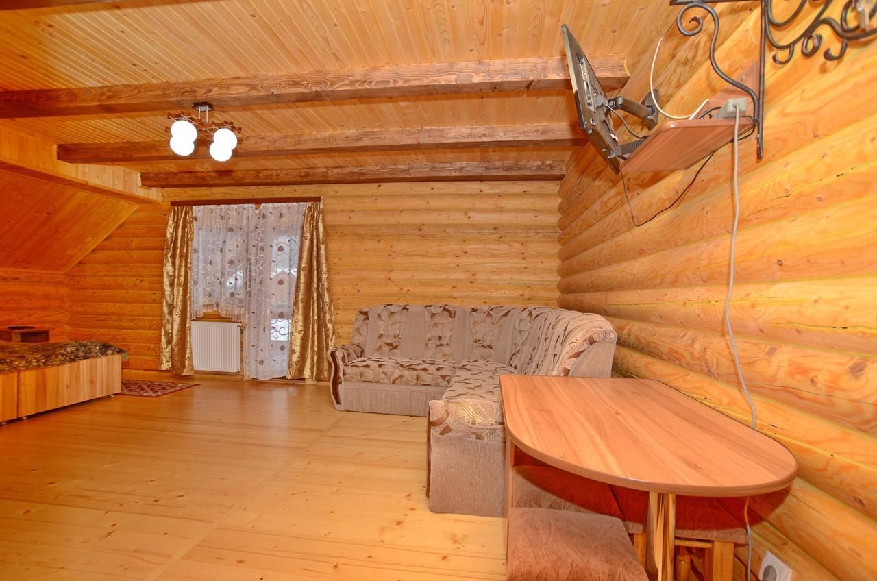 Apart-hotel ORLAN Mykulychyn Buitenkant foto