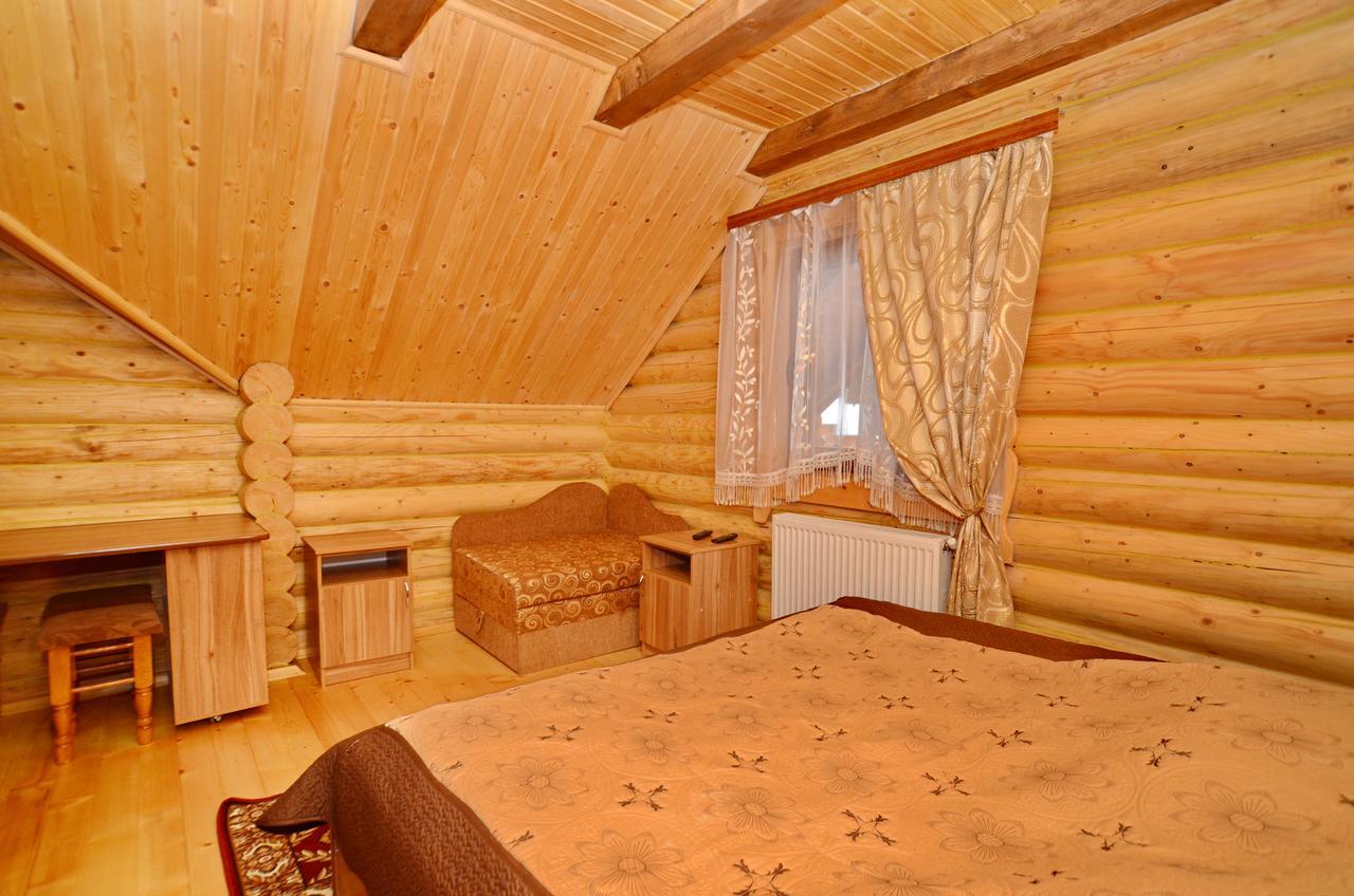 Apart-hotel ORLAN Mykulychyn Buitenkant foto
